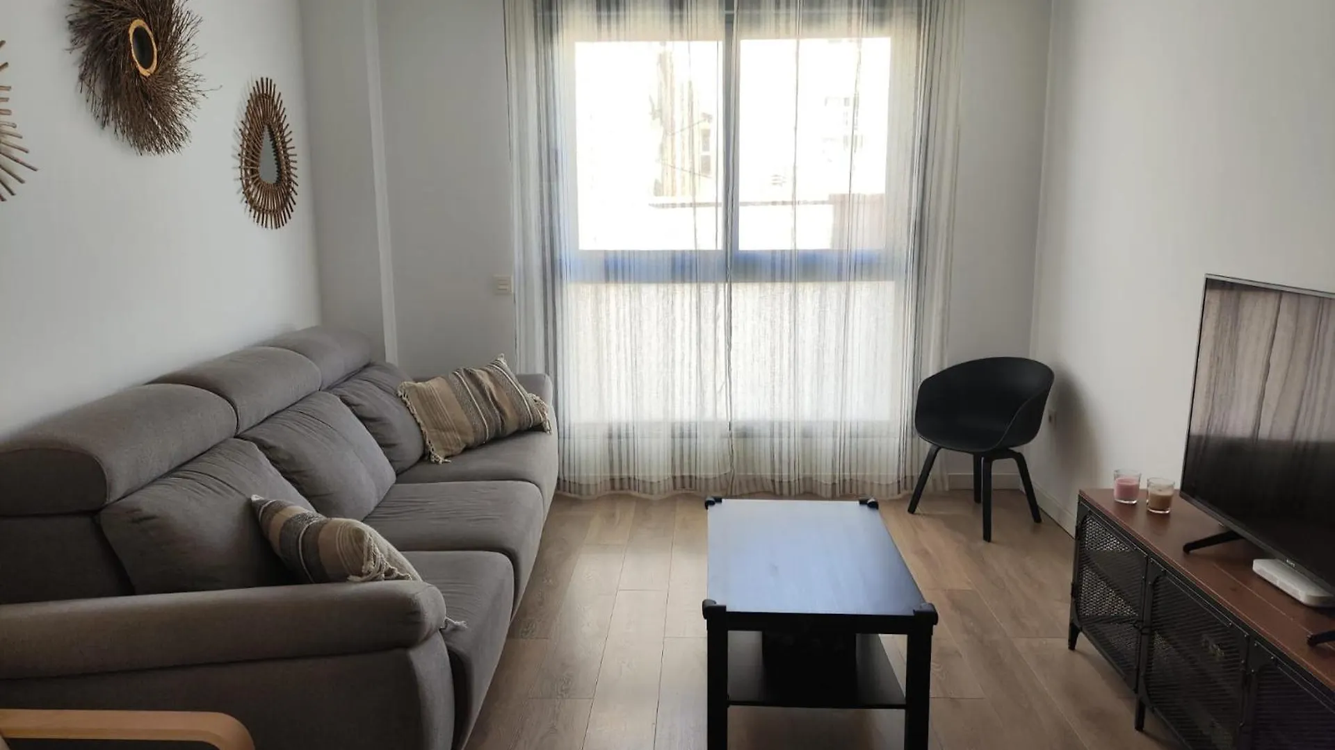 Oasis Centro Apartment Almeria
